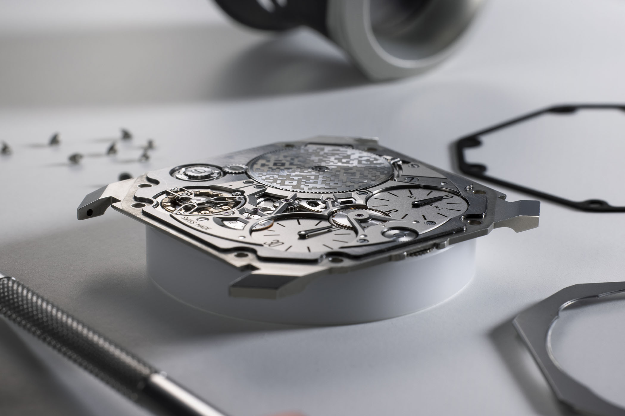 بولگاری از باریک ترین ساعت جهان رونمایی کرد کاماپرس