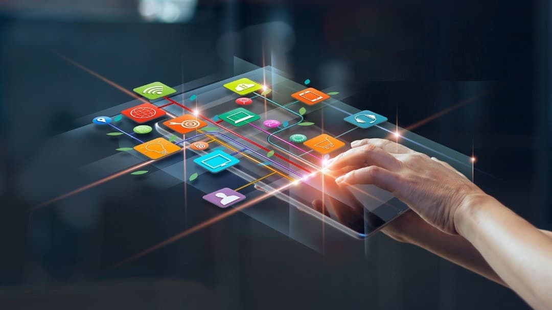 اپلیکیشن موبایلی-کاماپرس