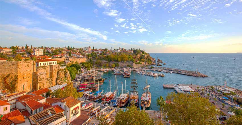 بندر قدیمی آنتالیا