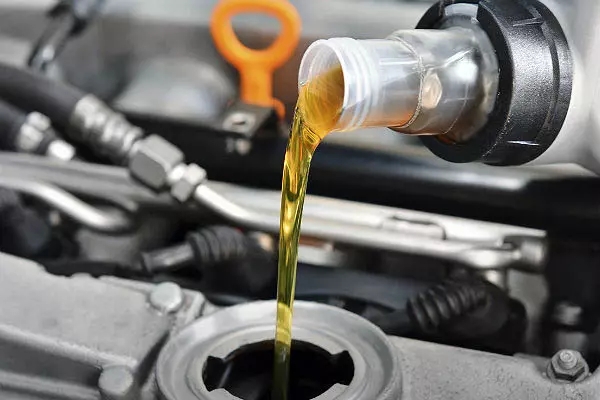 بهترین روغن موتور مناسب پژو پرشیا-کاماپرس