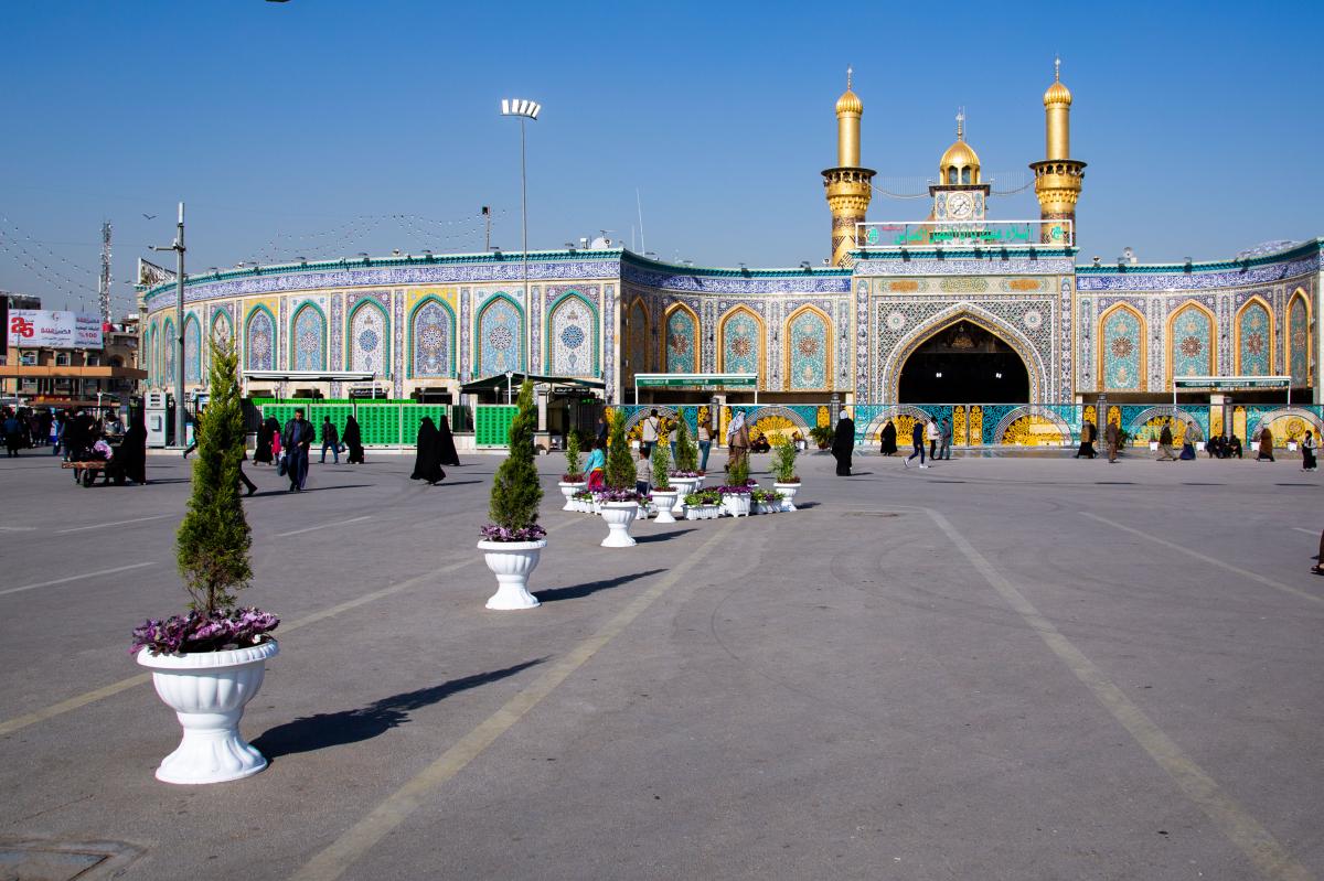 موقعیت مکانی و دسترسی آسان به مکان‌های زیارتی