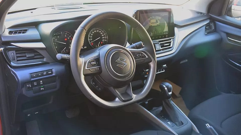 با این امکانات، بالنو هیچ چیز از خودروهای لوکس کم ندارد!-کاماپرس