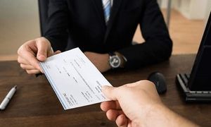 مراحل و نحوه شکایت به دلیل کلاهبرداری با چک