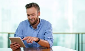 با 30 میلیون تبلت اپل بخریم یا سامسونگ؟