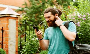 با 2 میلیون هندزفری بی سیم پرووان بخریم یا رسی؟