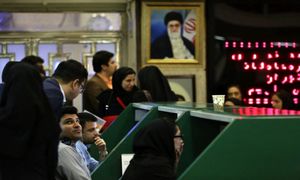 اوضاع بورس بهبود پیدا می کند؛ مردم نگران نباشند