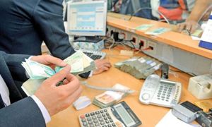 12 بانک مکلف به پرداخت وام 100 میلیون تومانی بدون ضامن شدند