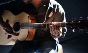 هر آنچه که هنرجویان گیتار در مورد گیتار مبتدی باید بدانند