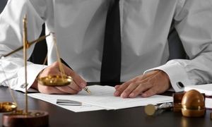 وکیل تغییر نام یا وکیل تغییر اسم چه می کند؟