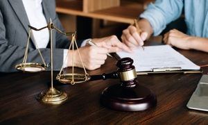 وکیل متخصص در امور سرقفلی