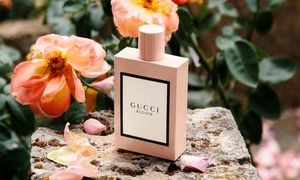 5 عطر گرم زنانه که دل آقایان را می برند