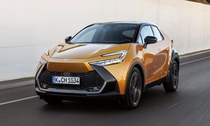 همه چیز درباره تویوتا C-HR مدل 2023