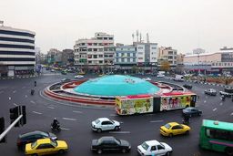 خرید آپارتمان 60 متری در محدوده میدان انقلاب چقدر آب می خورد؟