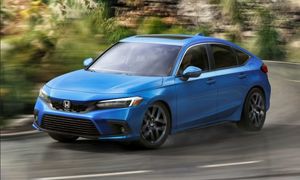 هوندا سیویک هاچ بک 2024 چه ویژگی هایی دارد؟