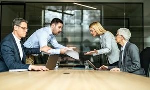 مشخصات بهترین وکیل ارث در تهران