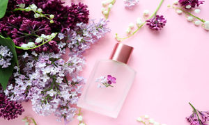 جذاب ترین عطر بهاری برای خانوم های جوان
