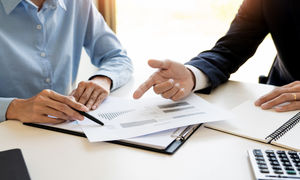 از بانک رسالت وام بگیریم یا مهر؟