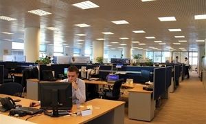 دولت بیشتر برق مصرف می کند یا مردم؟