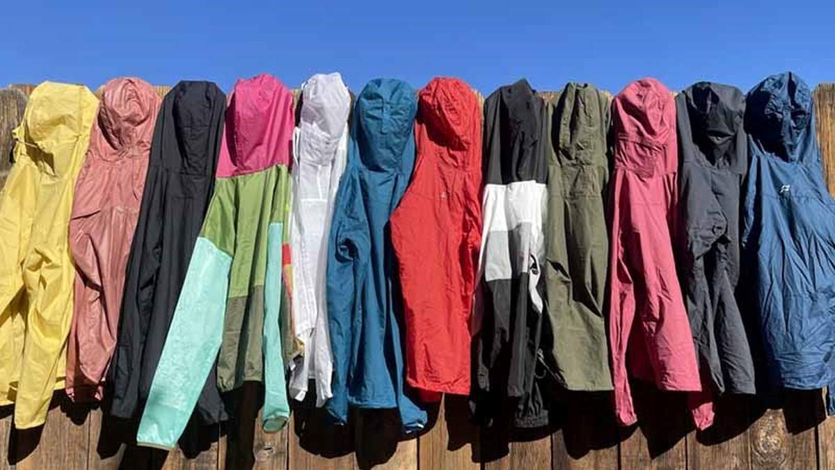 چگونه لباس بادگیر مردانه خود را انتخاب کنید؟