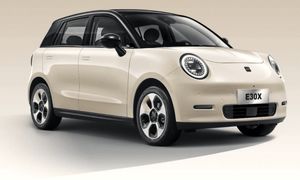 نگاهی به امکانات خودرو KMC e30x  کرمان موتور