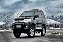 اجاره لندکروز؛ تجربه‌ ای لوکس و شگفت‌ انگیز