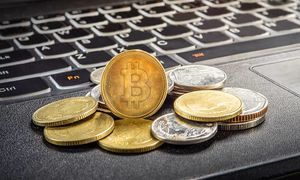 چطور با 300 هزار تومان 10 ارز دیجیتال بخریم؟