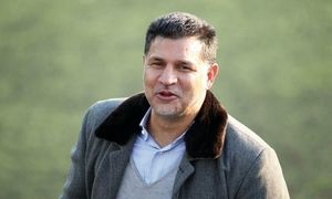 آیا علی دایی مشکلات فیزیکی دارد؟