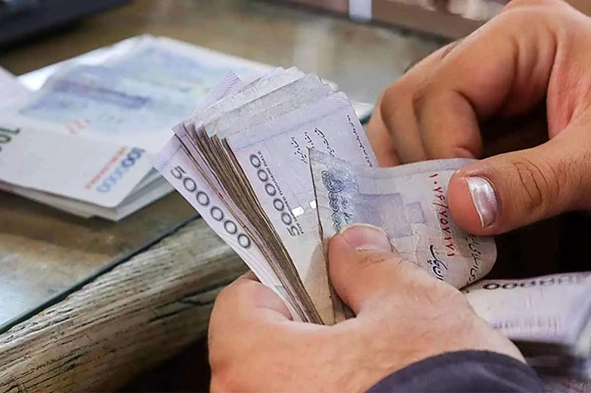درآمد ۳۲۳ میلیارد تومانی در تیر ماه