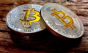 بلک راک در حال فروش ذخایر بیت کوین خود است
