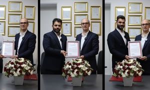 اعطای لوح به فعالان منتخب فروش و خدمات گلدیران نوین