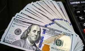 قیمت دلار دوباره کم شد