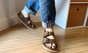 ارزانترین صندل زنانه از جنس چرم طبیعی