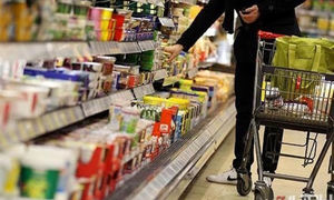 گران فروشی میلیاردی یک فروشگاه زنجیره ای با سوءاستفاده از دلار دولتی