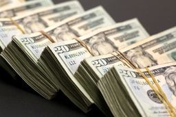 آیا قیمت دلار در کانال 23 هزار تومان باقی می‌ماند؟